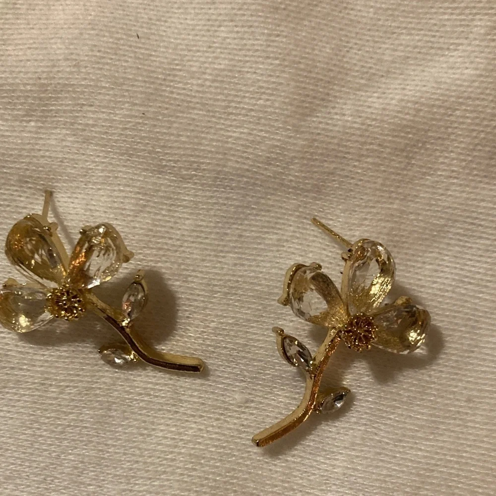 Elegant Gold and Silver Floral Earrings